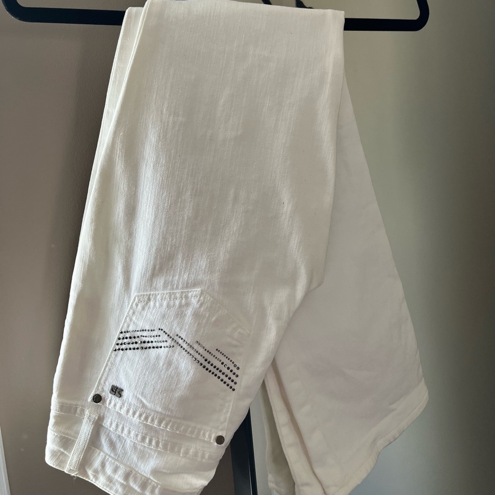 Joe’s Honey Jeans